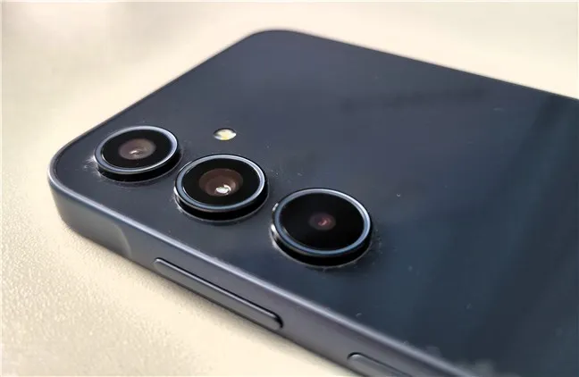 Задние камеры на Samsung Galaxy A35