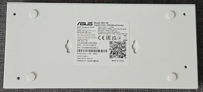 Нижняя часть ASUS ExpertWiFi EBG19P