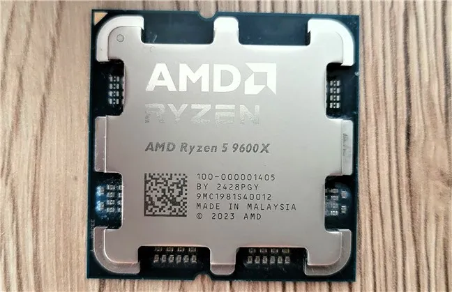 Крупный план AMD Ryzen 5 9600X