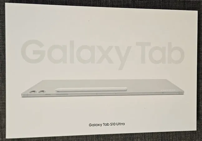 Распаковка Samsung Galaxy Tab S10 Ultra