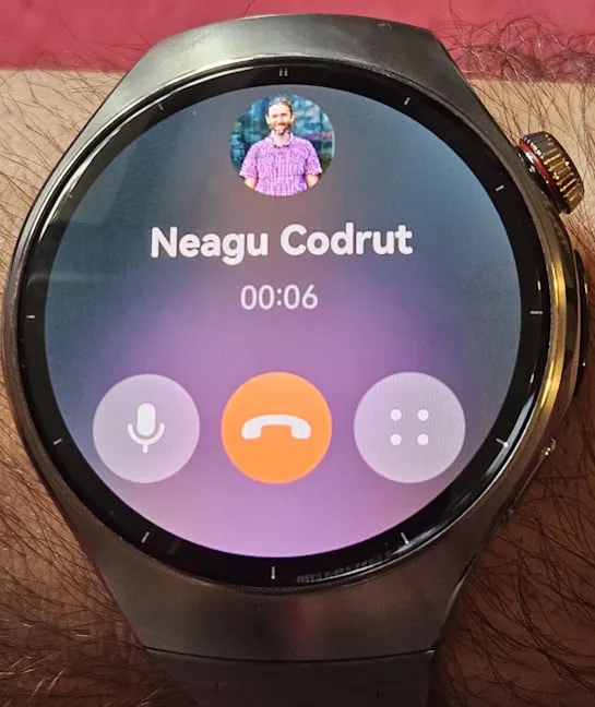 Вы можете принимать звонки на HUAWEI WATCH 5 благодаря поддержке eSIM