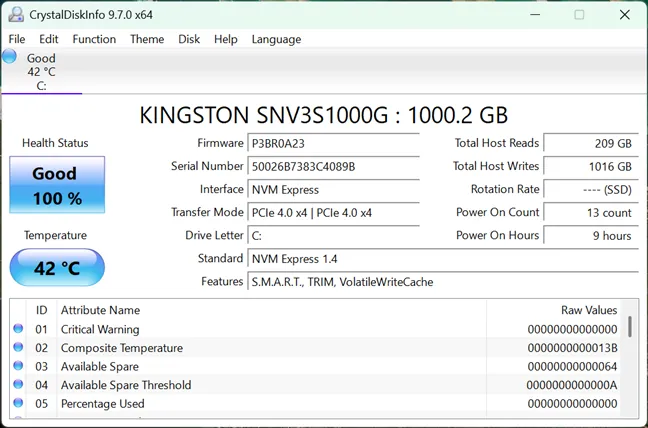 Твердотельный накопитель Kingston емкостью 1 ТБ установлен в слот M.2 (PCIe 4.0)